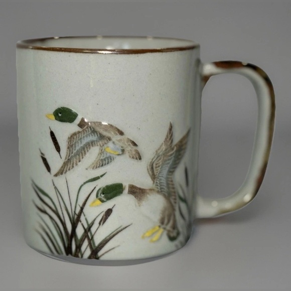 Vintage Otagiri Hand Crafted & Painted Ducks & Cottontails Coffee Mug Cup Japan - Picture 1 of 6
